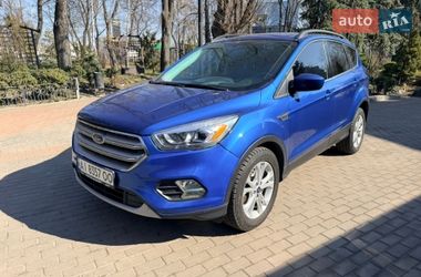 Внедорожник / Кроссовер Ford Escape 2016 в Киеве
