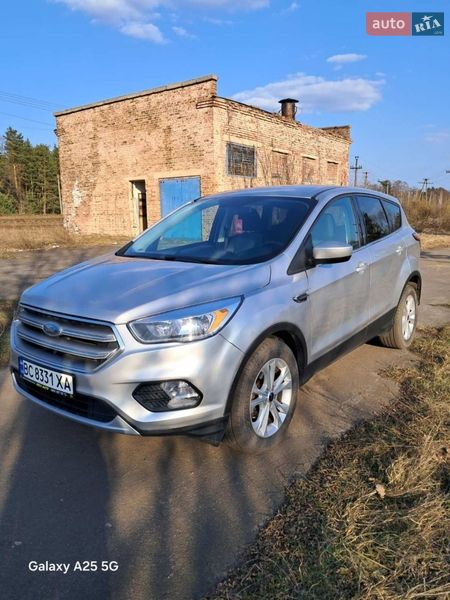 Позашляховик / Кросовер Ford Escape 2017 в Соснівці