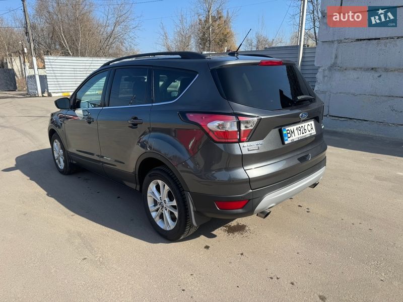 Позашляховик / Кросовер Ford Escape 2017 в Ірпені