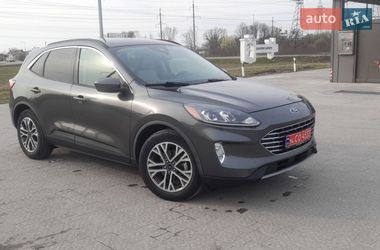 Внедорожник / Кроссовер Ford Escape 2019 в Львове