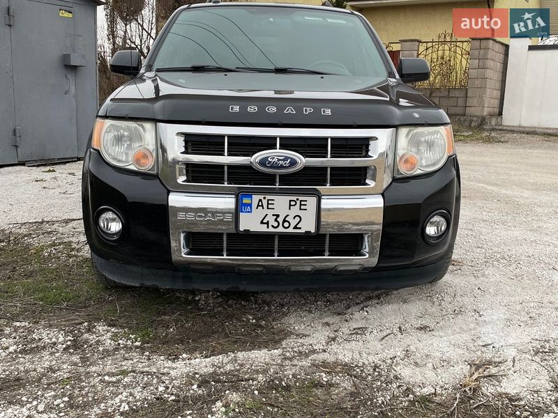 Позашляховик / Кросовер Ford Escape 2010 в Кам'янському