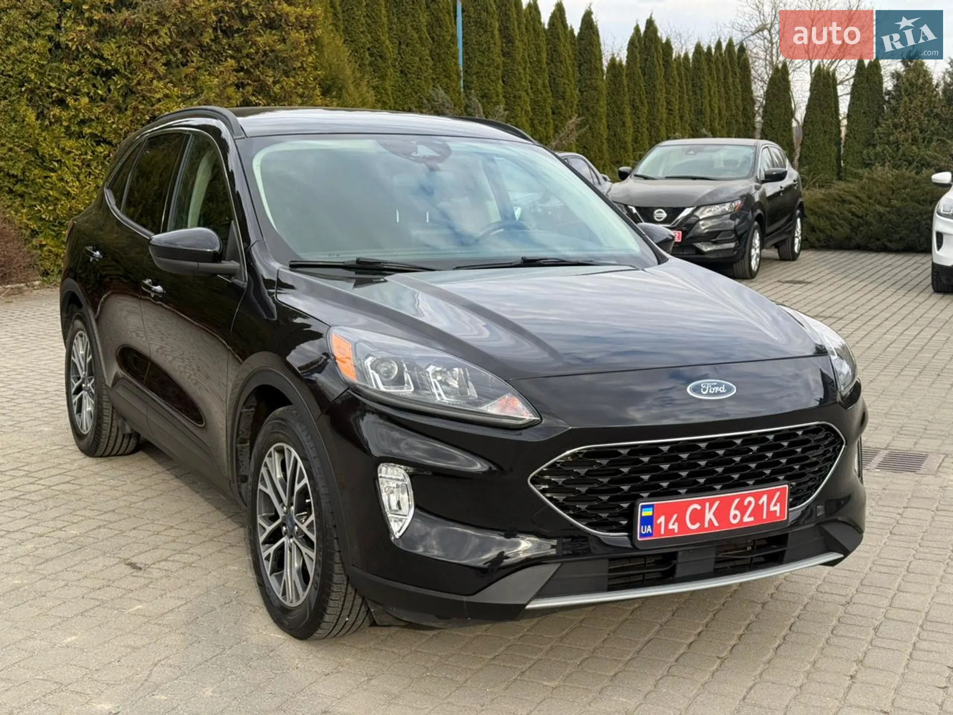 2020 Ford Escape - фото 1
