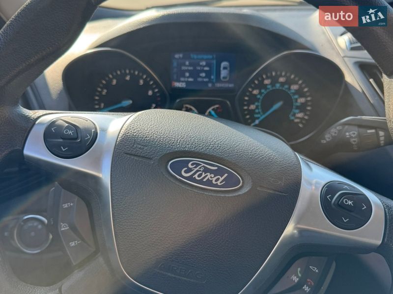 Позашляховик / Кросовер Ford Escape 2014 в Чернігові