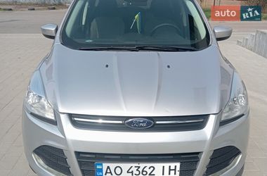 Внедорожник / Кроссовер Ford Escape 2016 в Ужгороде
