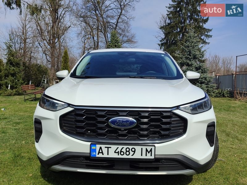 Внедорожник / Кроссовер Ford Escape 2024 в Галиче фото Внедорожник / Кроссовер Ford Escape 2024 в Галиче