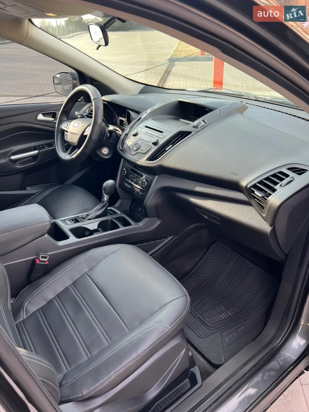 2017 Ford Escape - мініатюра 9