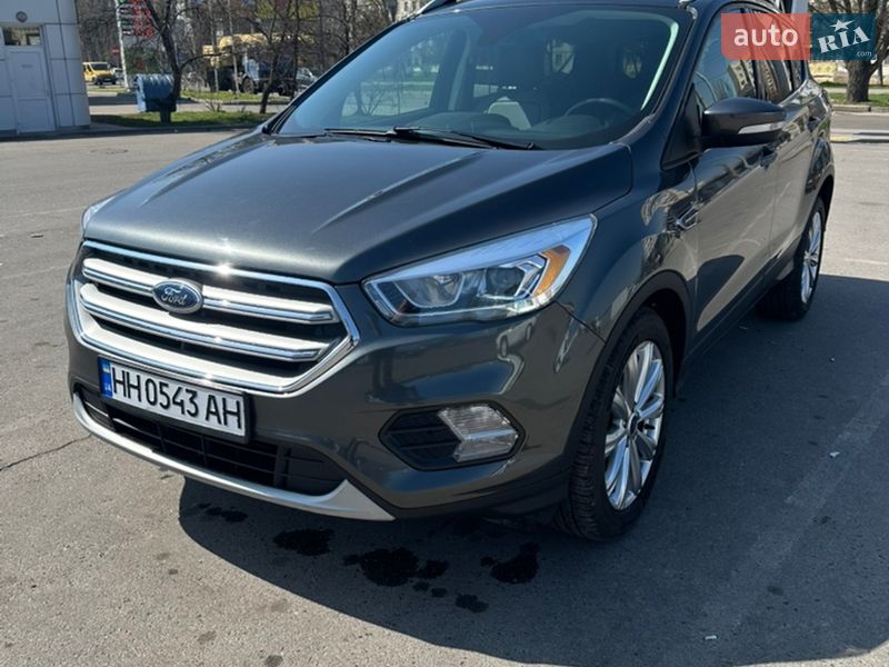Внедорожник / Кроссовер Ford Escape 2017 в Одессе