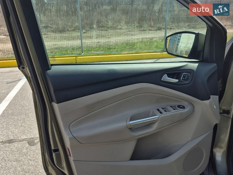 Внедорожник / Кроссовер Ford Escape 2013 в Запорожье фото 10 Внедорожник / Кроссовер Ford Escape 2013 в Запорожье