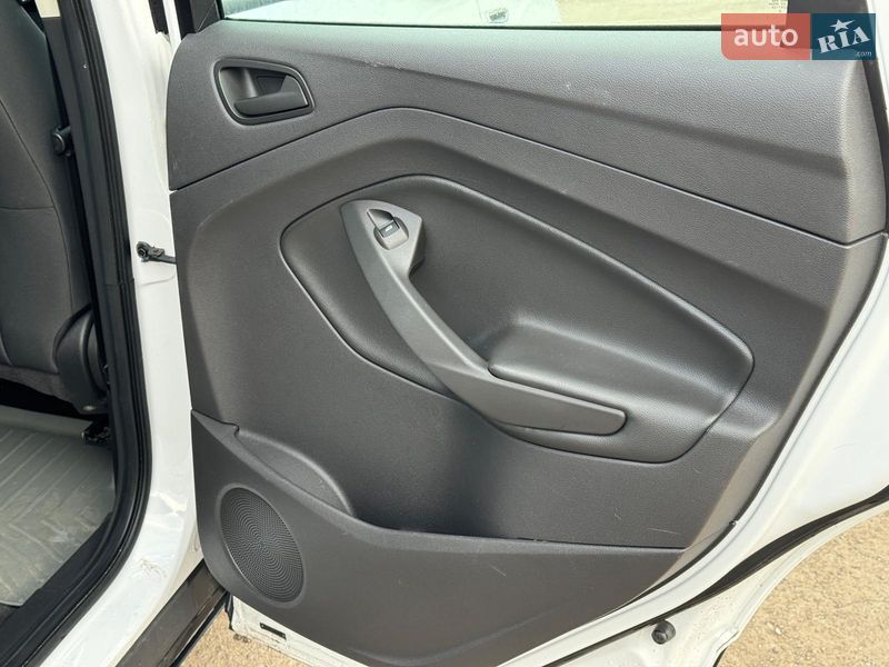 Внедорожник / Кроссовер Ford Escape 2015 в Виннице