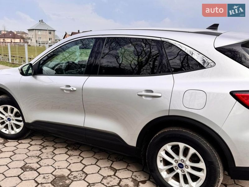 Позашляховик / Кросовер Ford Escape 2020 в Івано-Франківську фото 3 Позашляховик / Кросовер Ford Escape 2020 в Івано-Франківську