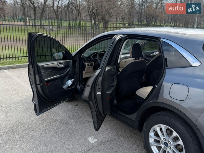 Внедорожник / Кроссовер Ford Escape 2021 в Днепре фото 9 Внедорожник / Кроссовер Ford Escape 2021 в Днепре