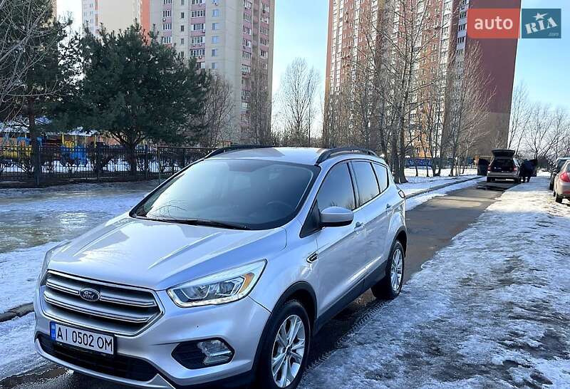 Внедорожник / Кроссовер Ford Escape 2019 в Киеве фото 4 Внедорожник / Кроссовер Ford Escape 2019 в Киеве