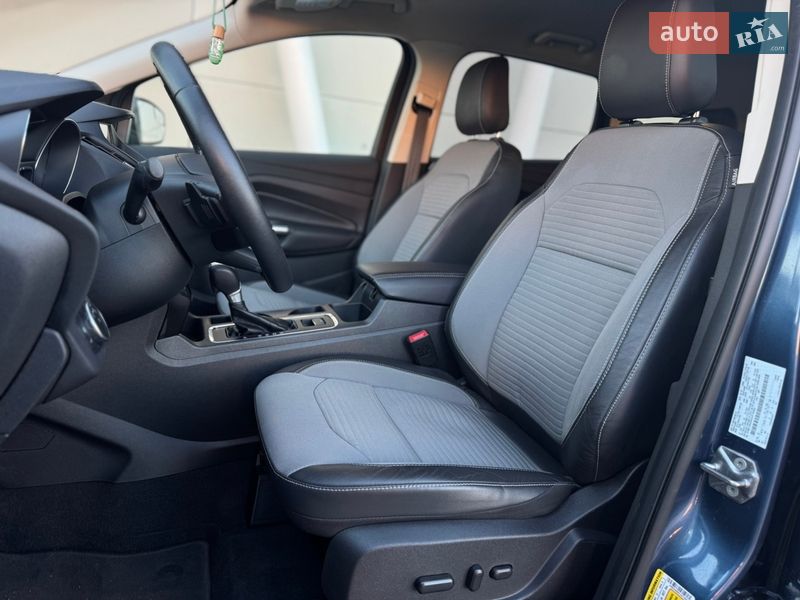Внедорожник / Кроссовер Ford Escape 2018 в Киеве фото 8 Внедорожник / Кроссовер Ford Escape 2018 в Киеве