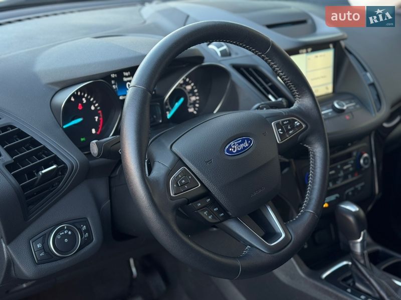Внедорожник / Кроссовер Ford Escape 2018 в Киеве фото 14 Внедорожник / Кроссовер Ford Escape 2018 в Киеве