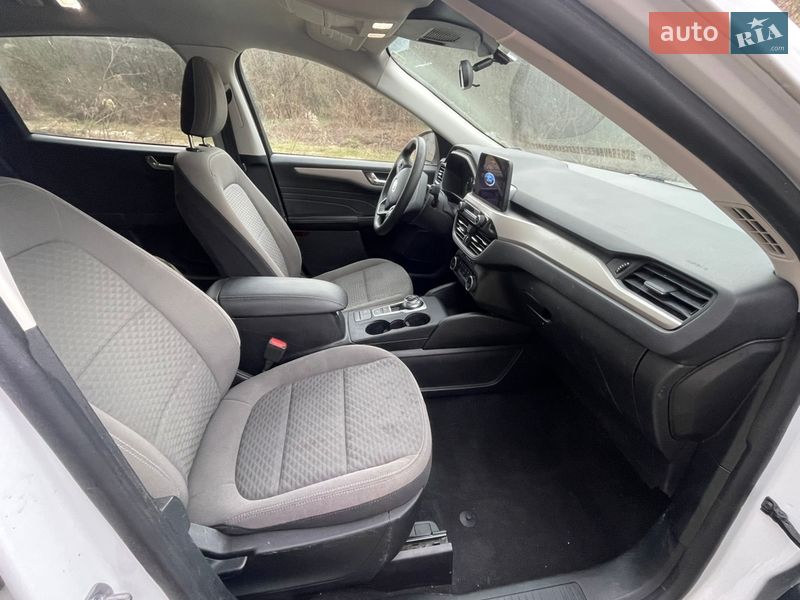Внедорожник / Кроссовер Ford Escape 2021 в Львове фото 13 Внедорожник / Кроссовер Ford Escape 2021 в Львове