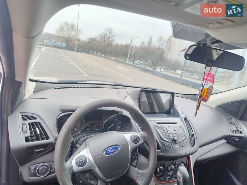 Внедорожник / Кроссовер Ford Escape 2014 в Чернигове