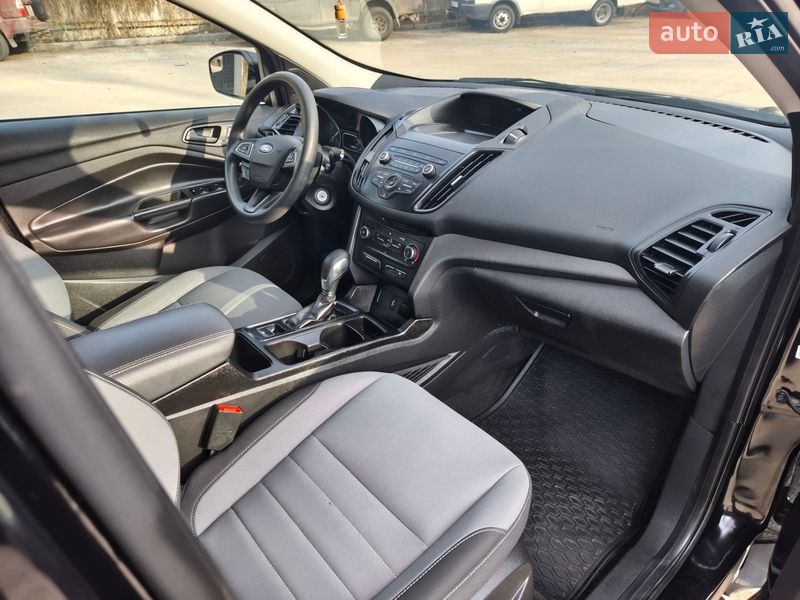 Внедорожник / Кроссовер Ford Escape 2019 в Киеве фото 23 Внедорожник / Кроссовер Ford Escape 2019 в Киеве