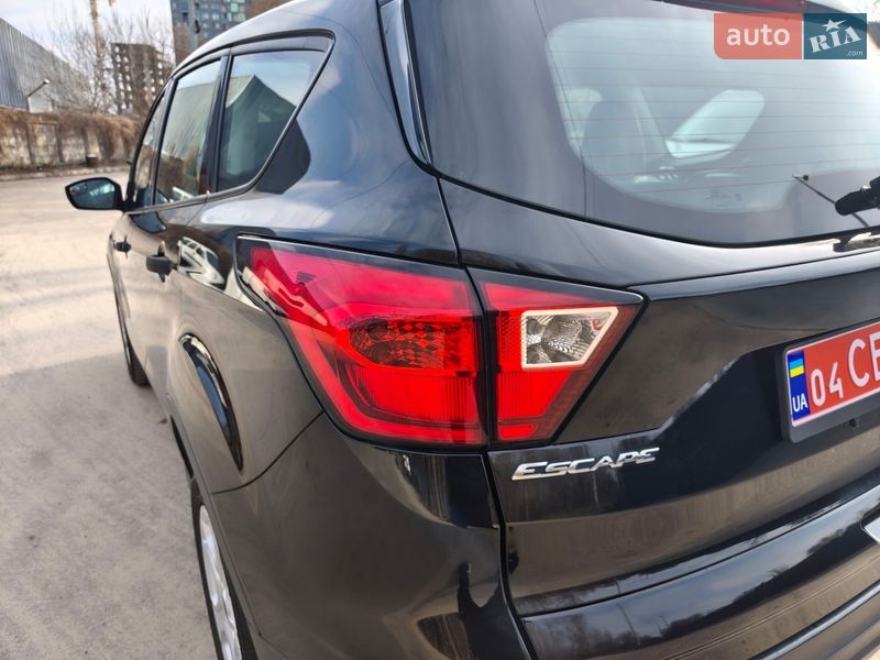 Внедорожник / Кроссовер Ford Escape 2019 в Киеве фото 9 Внедорожник / Кроссовер Ford Escape 2019 в Киеве