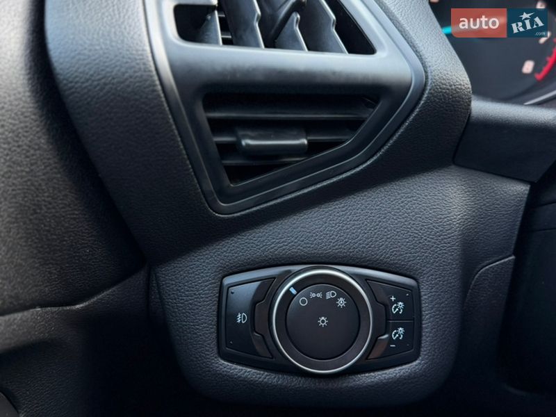 Внедорожник / Кроссовер Ford Escape 2014 в Черновцах фото 32 Внедорожник / Кроссовер Ford Escape 2014 в Черновцах