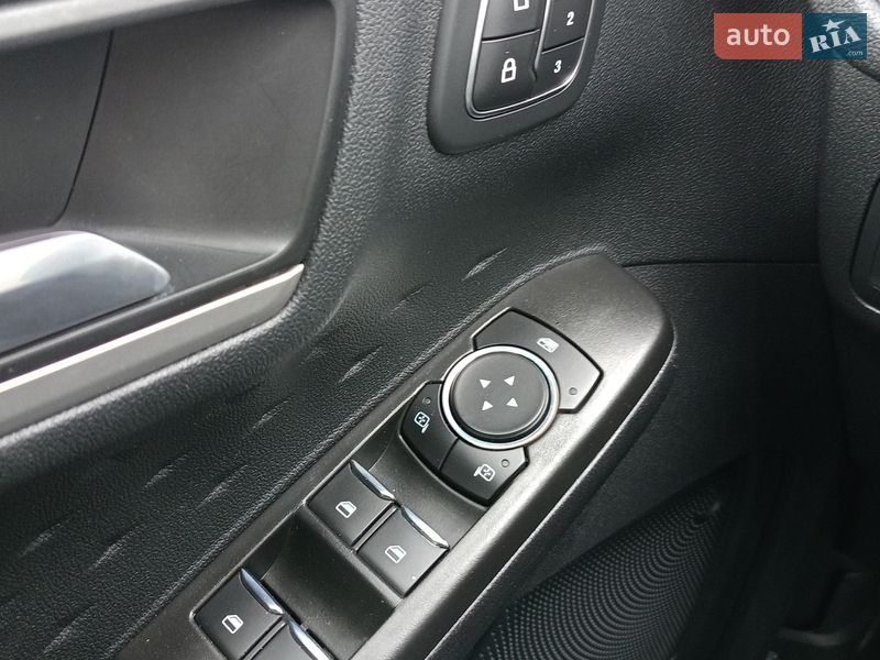 Внедорожник / Кроссовер Ford Escape 2019 в Киеве фото 24 Внедорожник / Кроссовер Ford Escape 2019 в Киеве