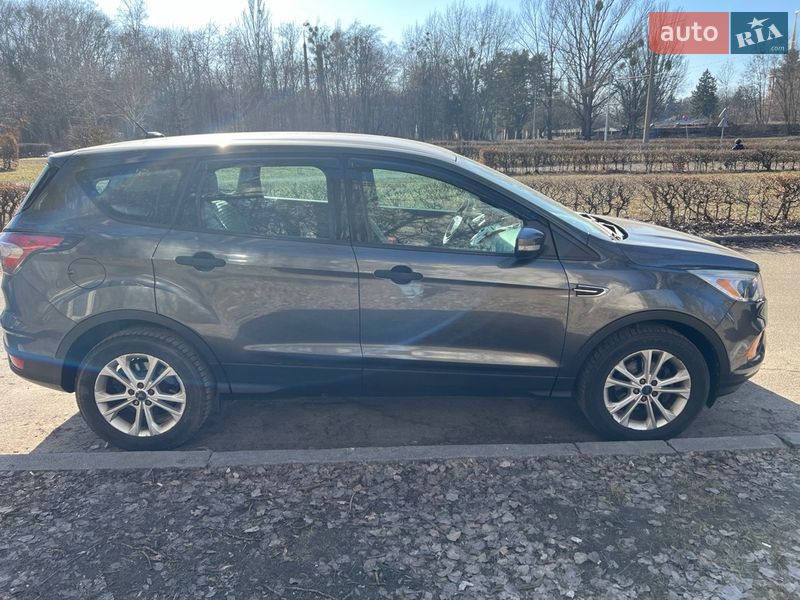Внедорожник / Кроссовер Ford Escape 2016 в Киеве фото 4 Внедорожник / Кроссовер Ford Escape 2016 в Киеве