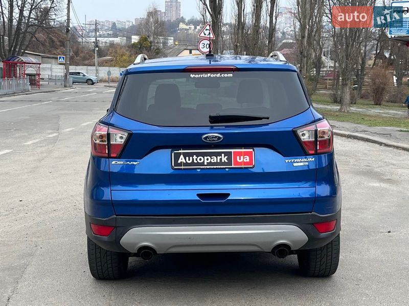 Внедорожник / Кроссовер Ford Escape 2017 в Киеве
