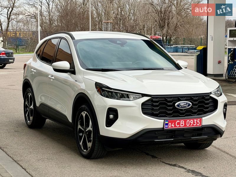 Ford Escape 2024