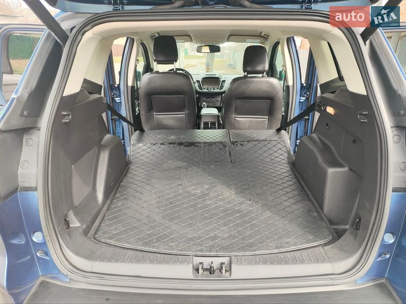 Внедорожник / Кроссовер Ford Escape 2018 в Лохвице