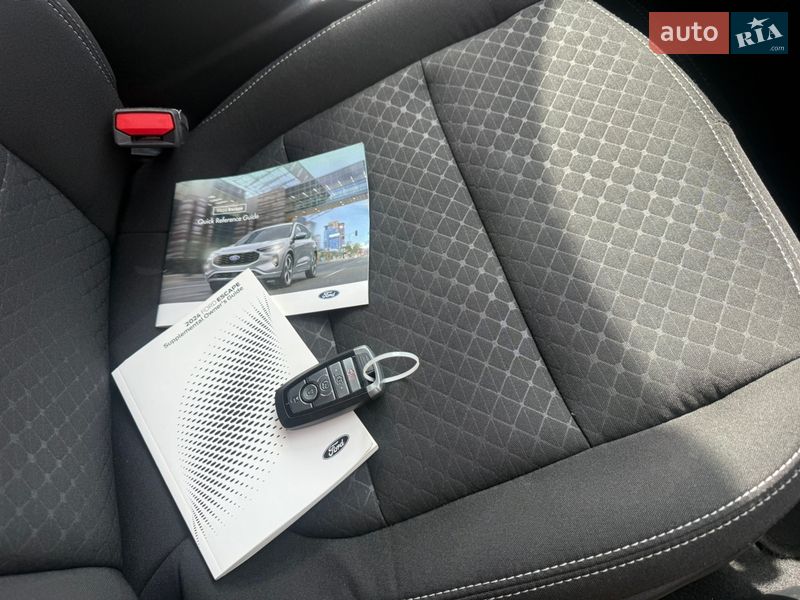 Внедорожник / Кроссовер Ford Escape 2024 в Ровно