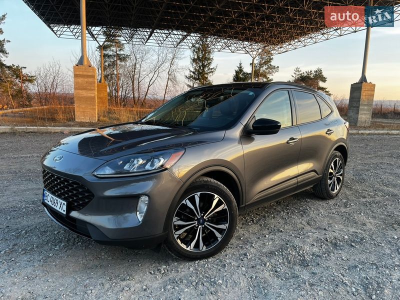 Внедорожник / Кроссовер Ford Escape 2021 в Самборе