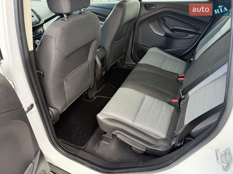 Внедорожник / Кроссовер Ford Escape 2017 в Киеве фото 23 Внедорожник / Кроссовер Ford Escape 2017 в Киеве