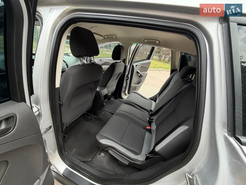 Внедорожник / Кроссовер Ford Escape 2014 в Киеве