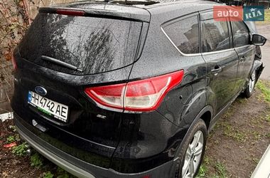 Внедорожник / Кроссовер Ford Escape 2015 в Одессе