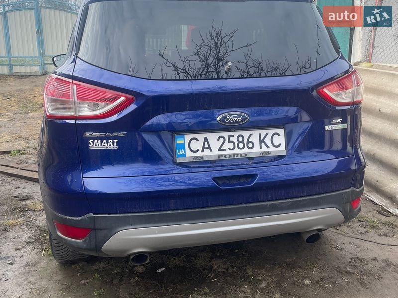 Внедорожник / Кроссовер Ford Escape 2014 в Бершади