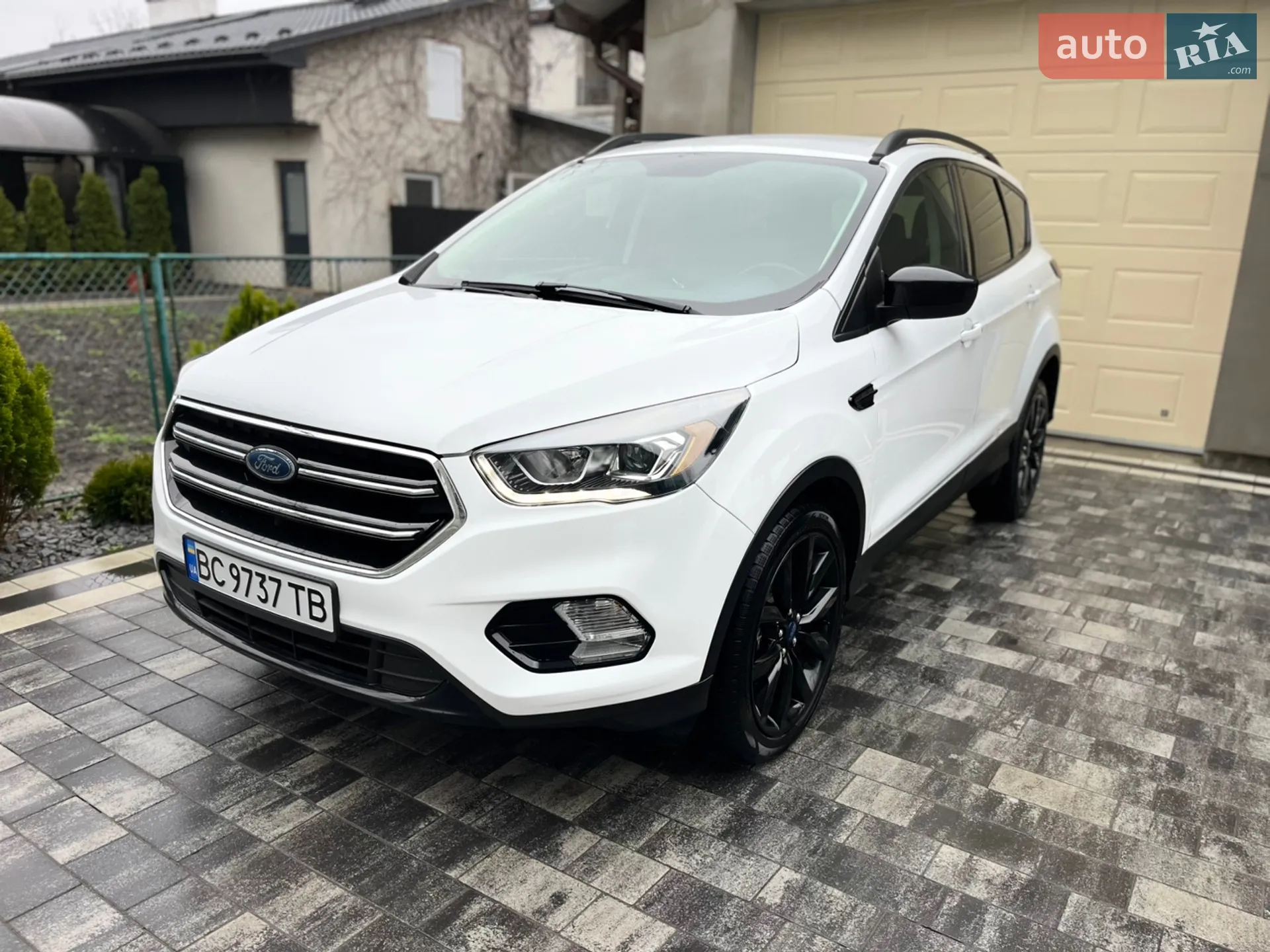 2019 Ford Escape - мініатюра 2