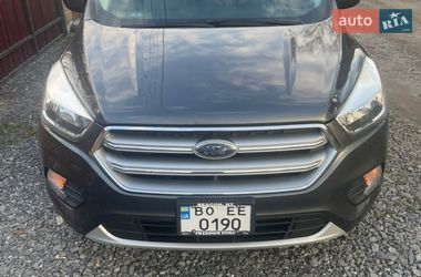 Позашляховик / Кросовер Ford Escape 2017 в Хмельницькому