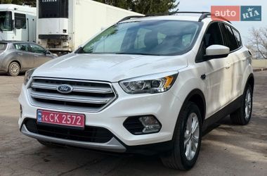 Внедорожник / Кроссовер Ford Escape 2018 в Виннице