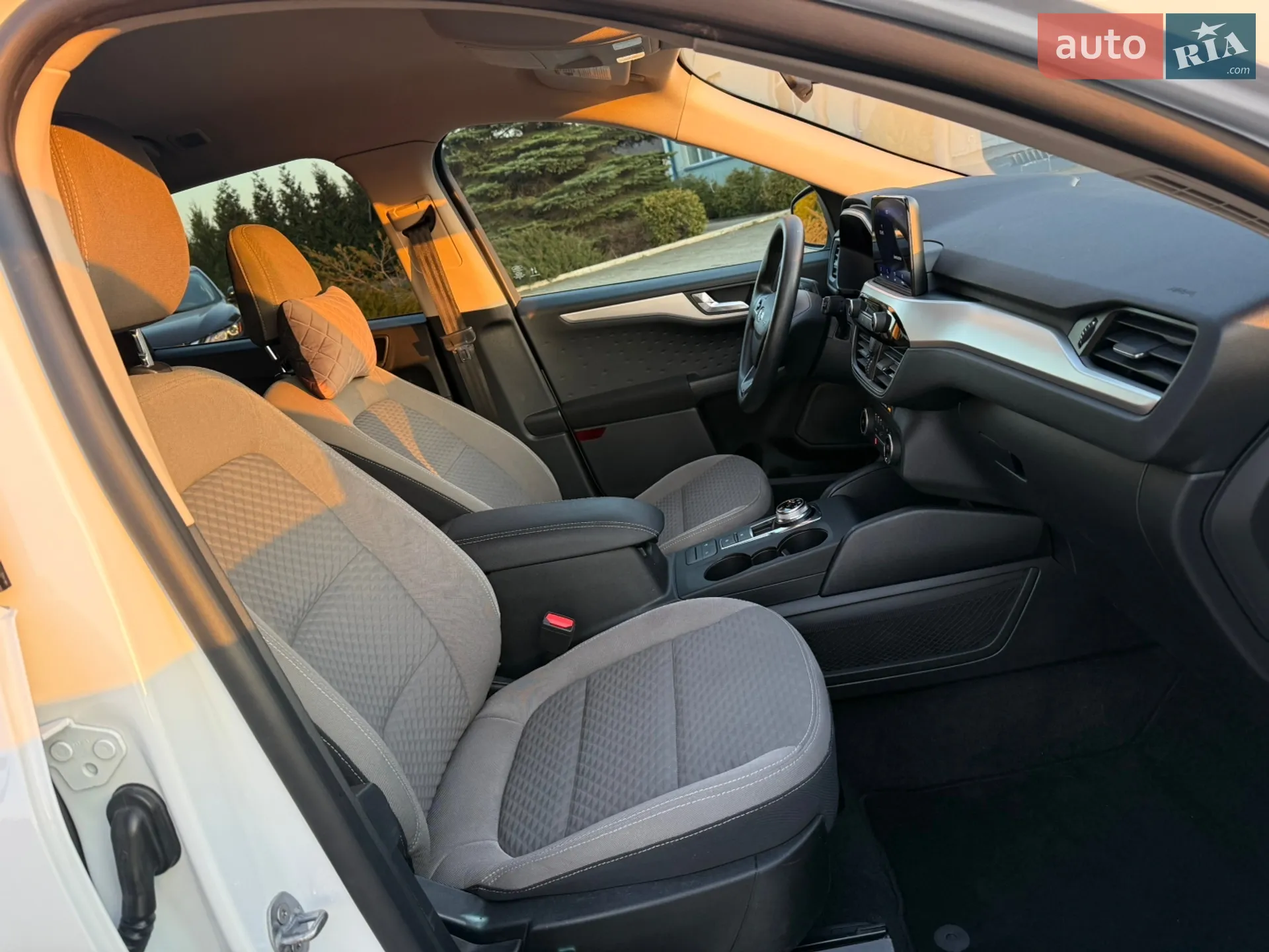 2020 Ford Escape - мініатюра 12