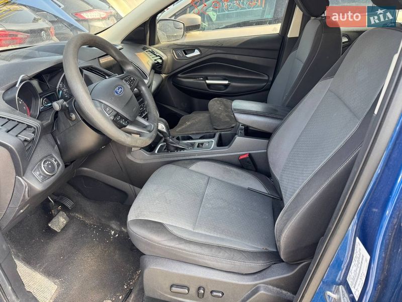 Позашляховик / Кросовер Ford Escape 2017 в Львові