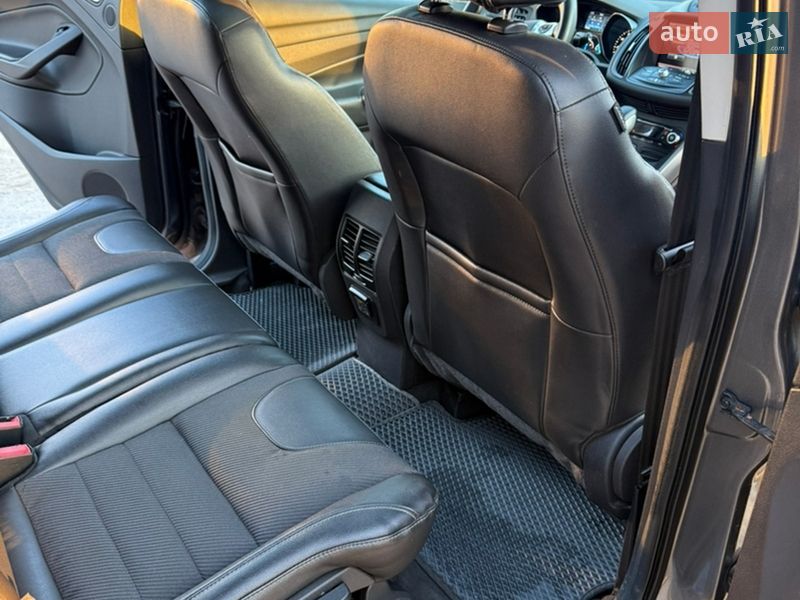 Внедорожник / Кроссовер Ford Escape 2014 в Житомире