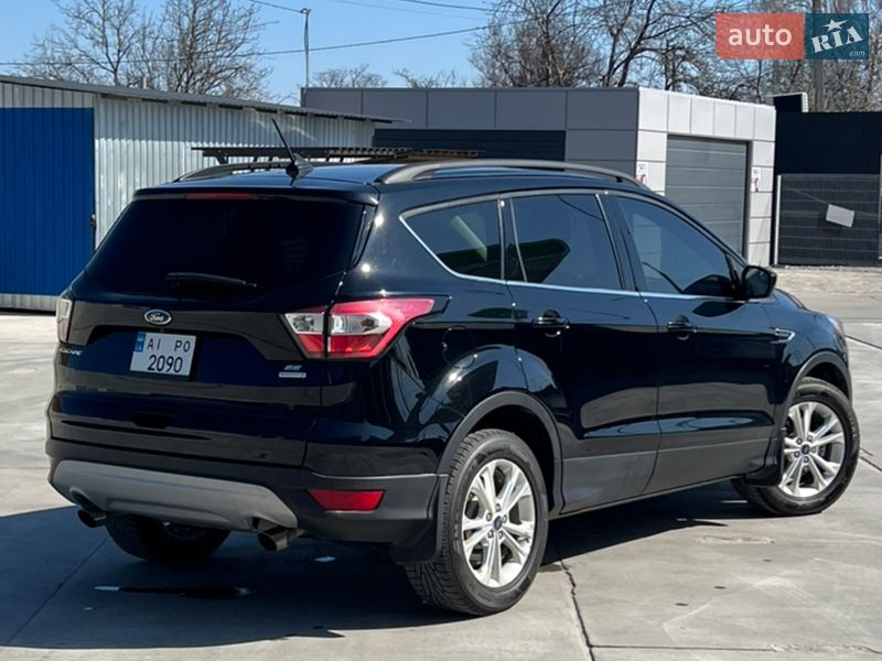 Внедорожник / Кроссовер Ford Escape 2017 в Белой Церкви