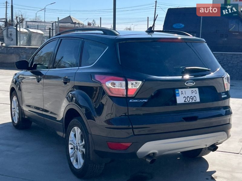 Внедорожник / Кроссовер Ford Escape 2017 в Белой Церкви