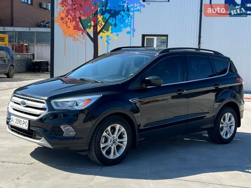 Внедорожник / Кроссовер Ford Escape 2017 в Белой Церкви