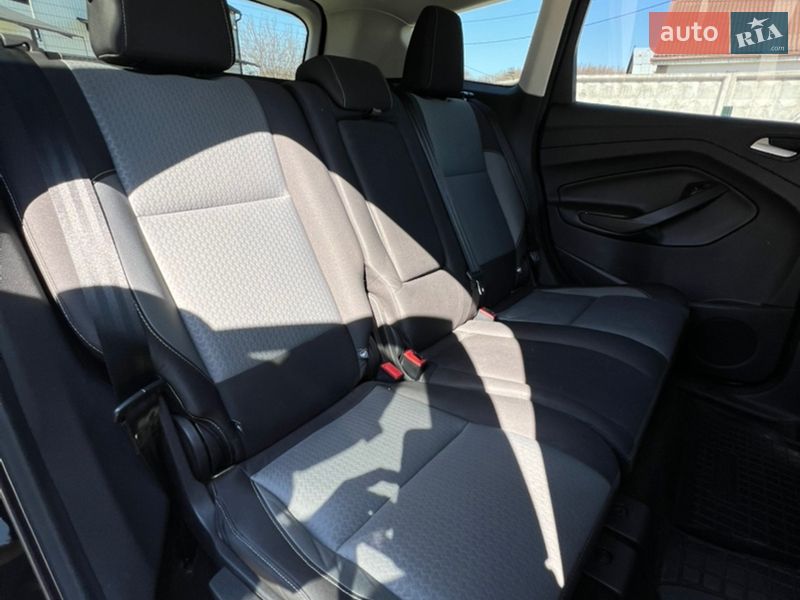 Внедорожник / Кроссовер Ford Escape 2017 в Белой Церкви