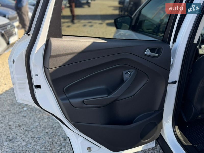 Позашляховик / Кросовер Ford Escape 2019 в Івано-Франківську