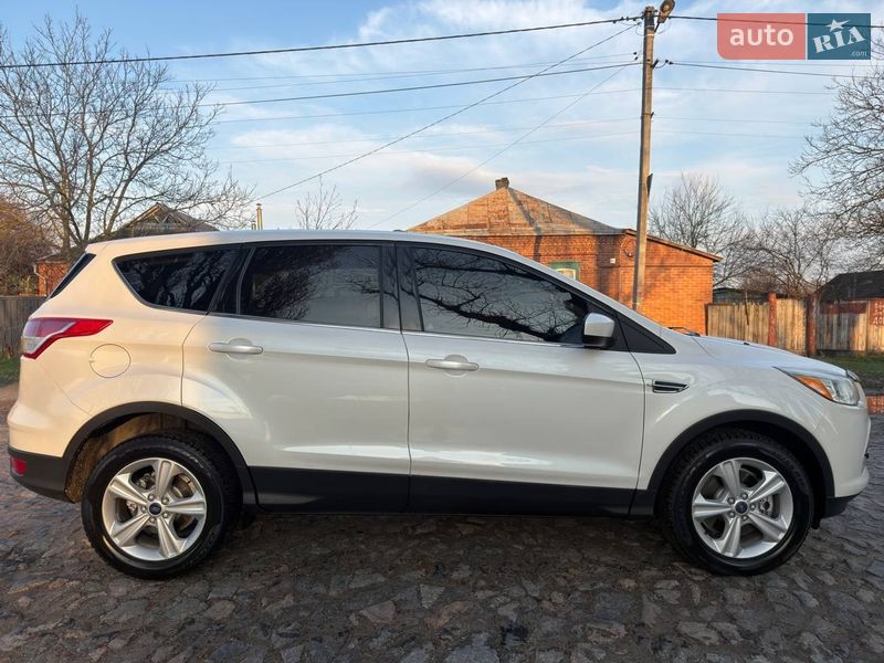 Позашляховик / Кросовер Ford Escape 2014 в Охтирці