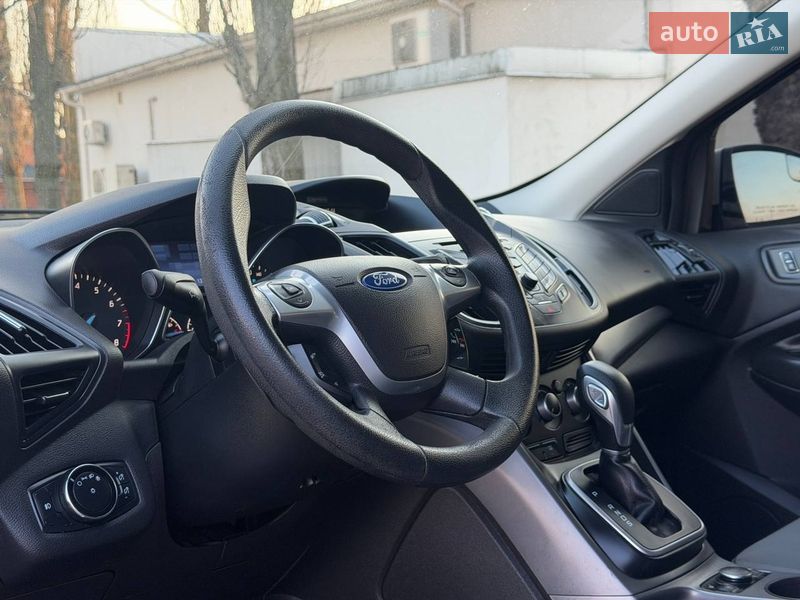 Позашляховик / Кросовер Ford Escape 2014 в Охтирці