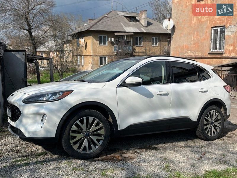 Внедорожник / Кроссовер Ford Escape 2020 в Каменском