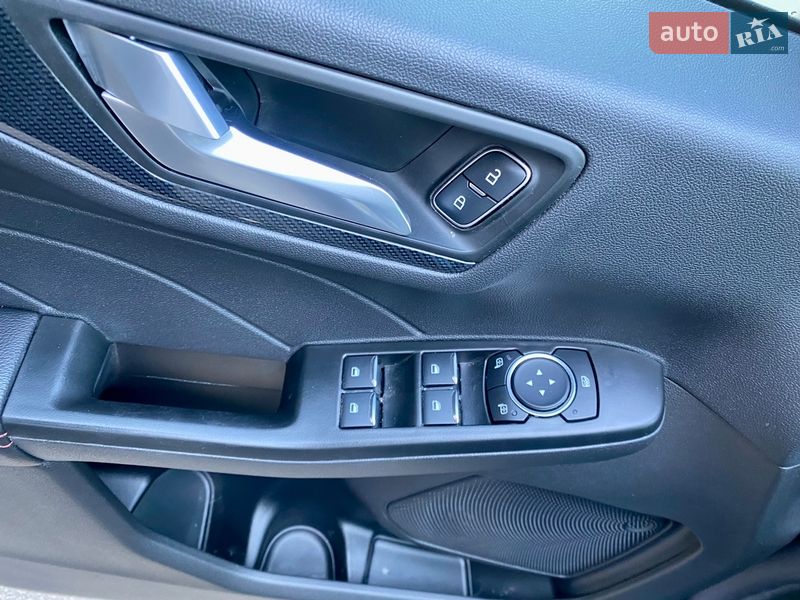 Позашляховик / Кросовер Ford Escape 2025 в Києві