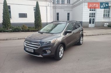 Внедорожник / Кроссовер Ford Escape 2017 в Киеве